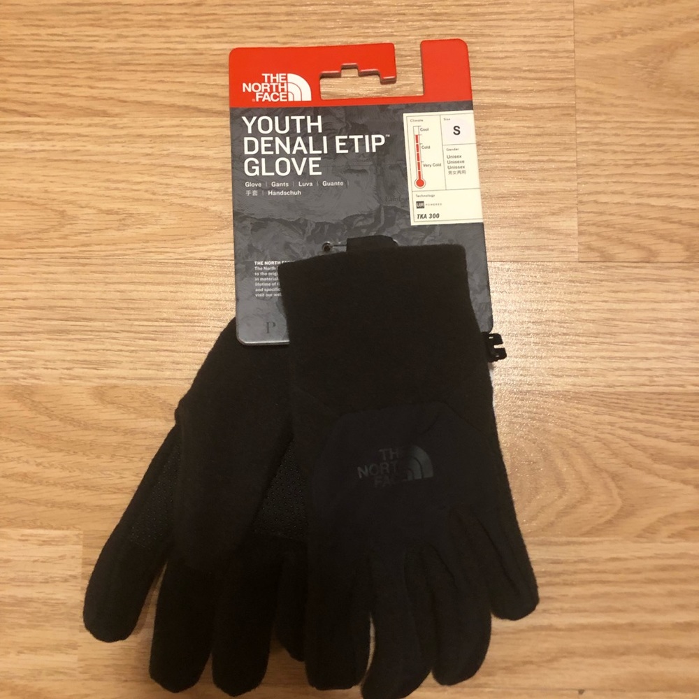 SOLD-Kids New NF Gloves Size S